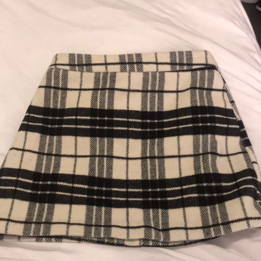Black and White Plaid Skirt